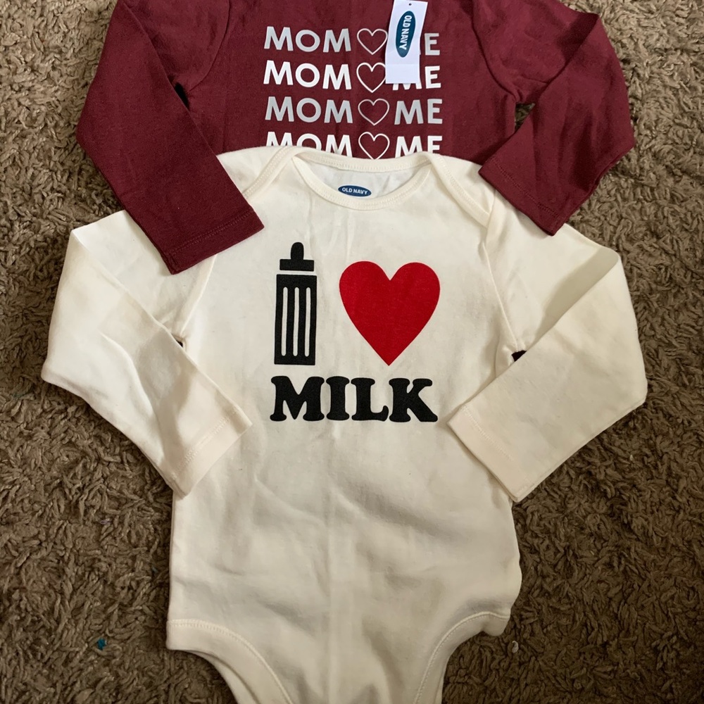 Old Navy Onesie size 18-24 months